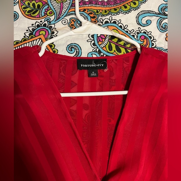 Beautiful red blouse! Size M 🍁 - Picture 3 of 6